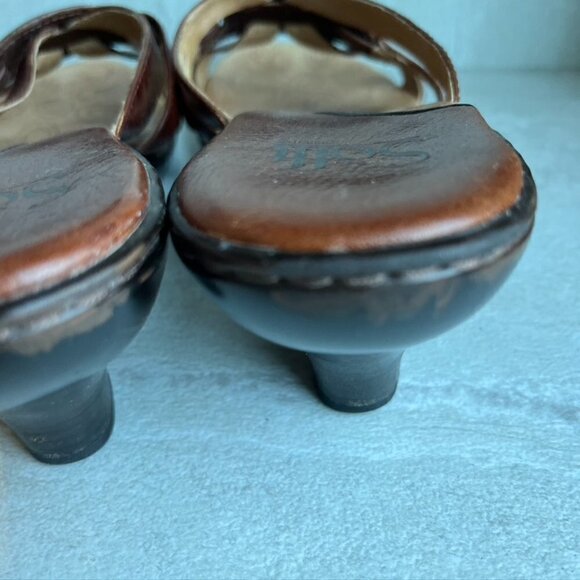 Sofft Brown Leather Kitten Heel Sandals Size 8.5 - Picture 7 of 10